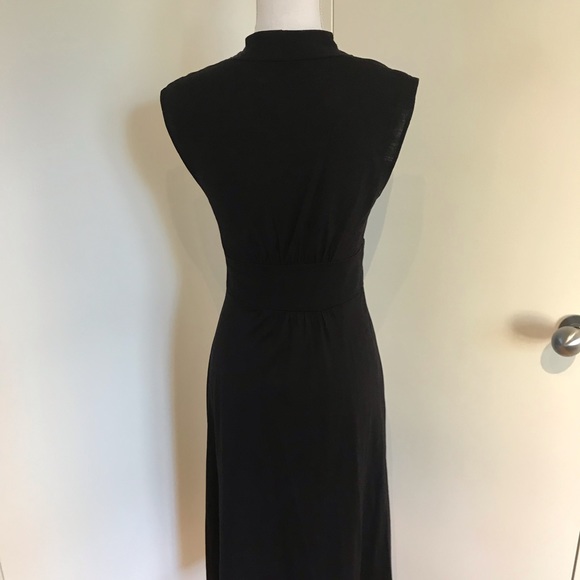 Theory fake wrap dress in black 100% wool - Picture 4 of 7
